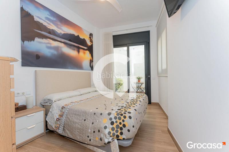 Foto 635ec2c0-c062-4c38-beb9-37bec5bbe05c. Piano terra con riscaldamento in Centre Cornellà de Llobregat