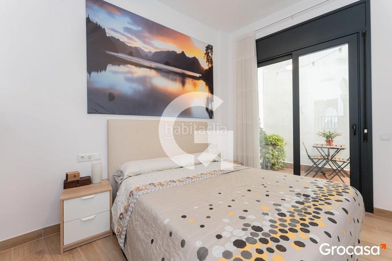 Foto 9d549288-f4f8-44fe-b2d3-584fa72f542c. Piano terra con riscaldamento in Centre Cornellà de Llobregat