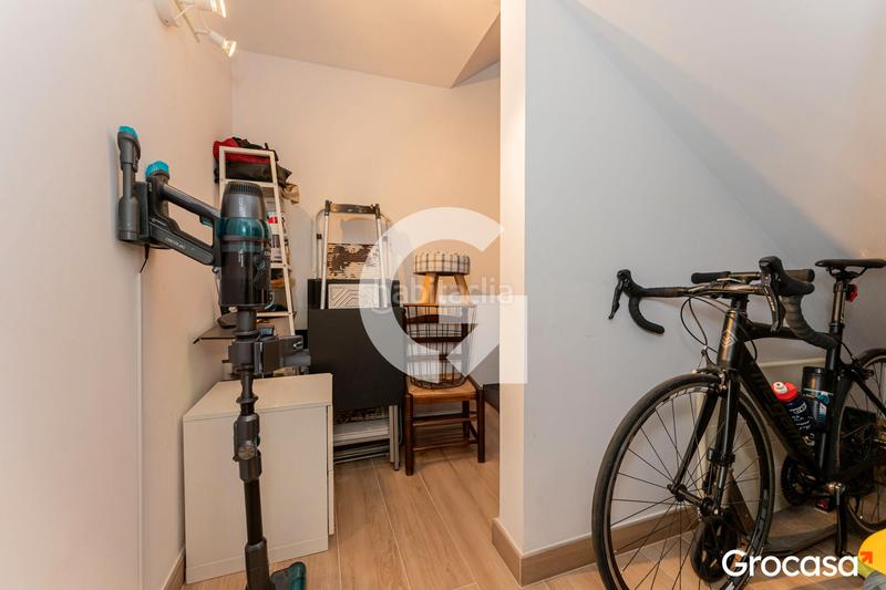 Foto df2a363d-d391-4fdc-b7a7-7d2b62bcb218. Piano terra con riscaldamento in Centre Cornellà de Llobregat