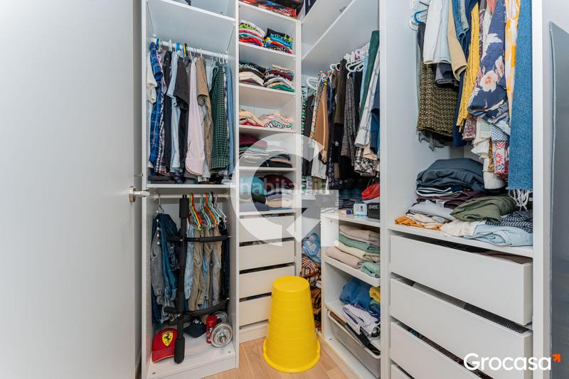 Foto eb77b59b-ee83-4a2e-ab51-0ff6e31458c9. Piano terra con riscaldamento in Centre Cornellà de Llobregat