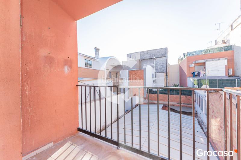 Foto 33157fc4-1a37-4454-88d3-eccccf9c368b. Casa a schiera in Riera Cornellà de Llobregat