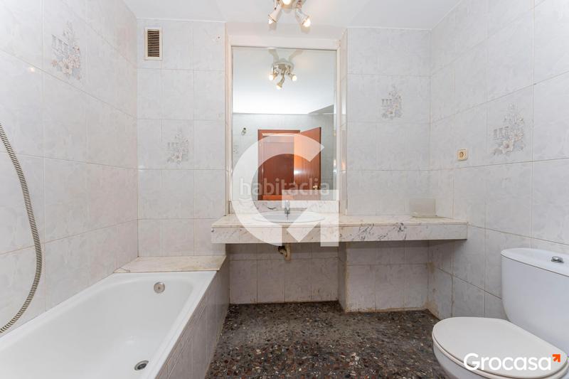 Foto 62c4c93e-ef67-4f0c-8bb9-45d647366349. Casa a schiera in Riera Cornellà de Llobregat