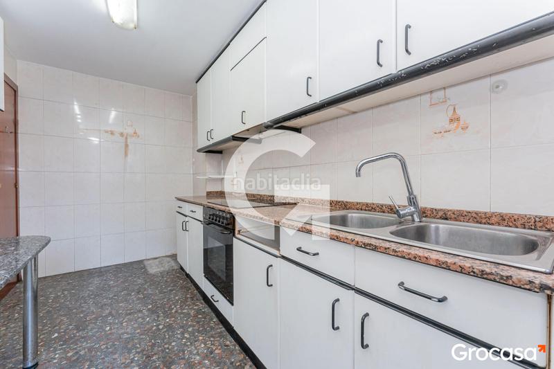 Foto 8e98430b-3960-4418-a05b-b61ad6a0a991. Casa a schiera in Riera Cornellà de Llobregat