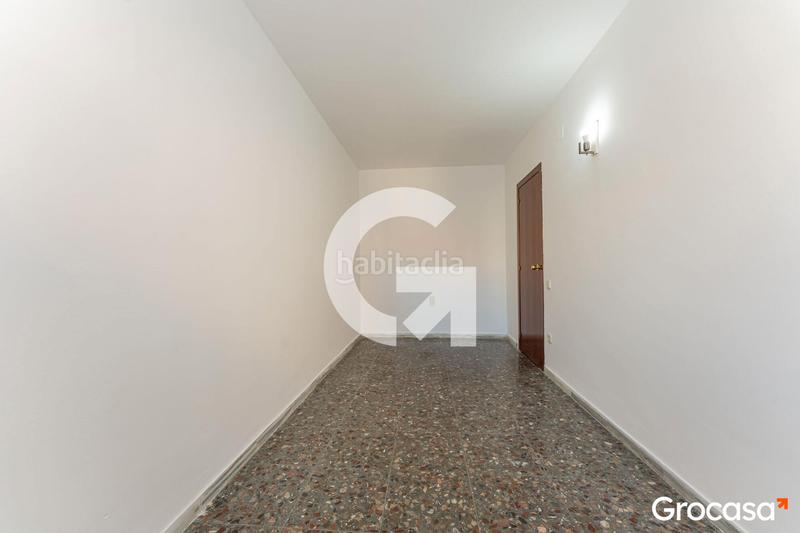 Foto 9c05370e-7c13-44b0-aa74-6c3fcb87a141. Casa a schiera in Riera Cornellà de Llobregat