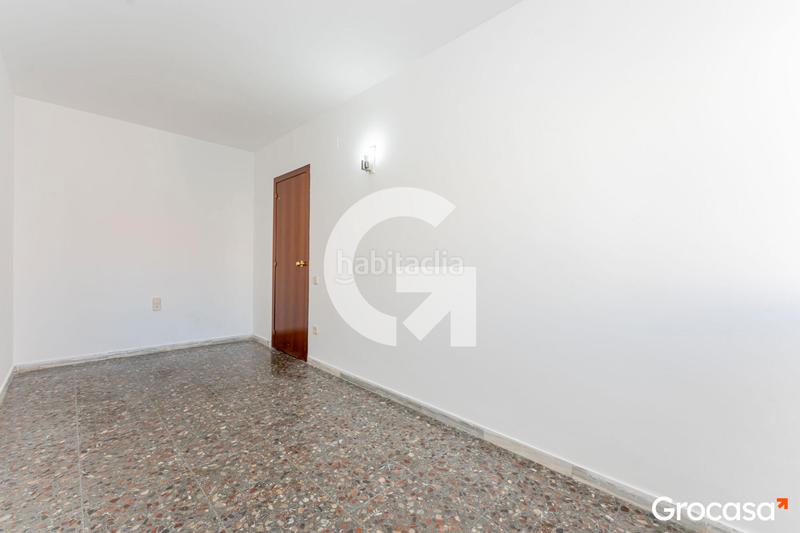 Foto d7b3667e-a13f-45ea-bb34-96430ac6986b. Casa a schiera in Riera Cornellà de Llobregat
