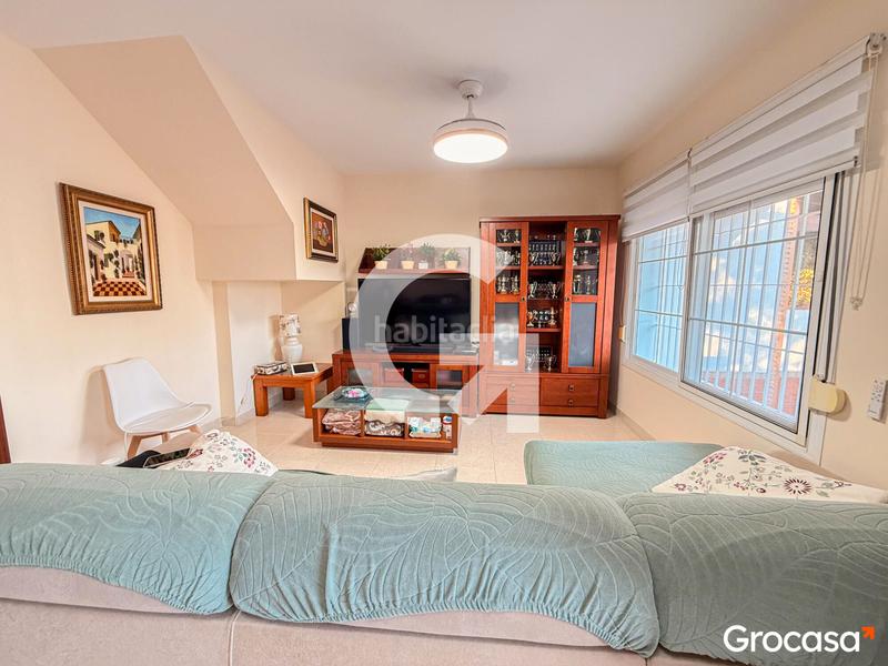 Foto 775c57c6-f527-4805-b09a-2ed79a17ec9a. Casa adossada amb calefacció aparcament piscina a Rincón de la Victoria