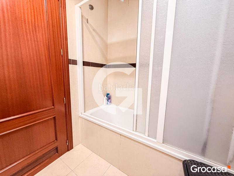 Foto 872f3d32-3ee2-4e86-a9ba-52b28e5b1f25. Casa adossada amb calefacció aparcament piscina a Rincón de la Victoria