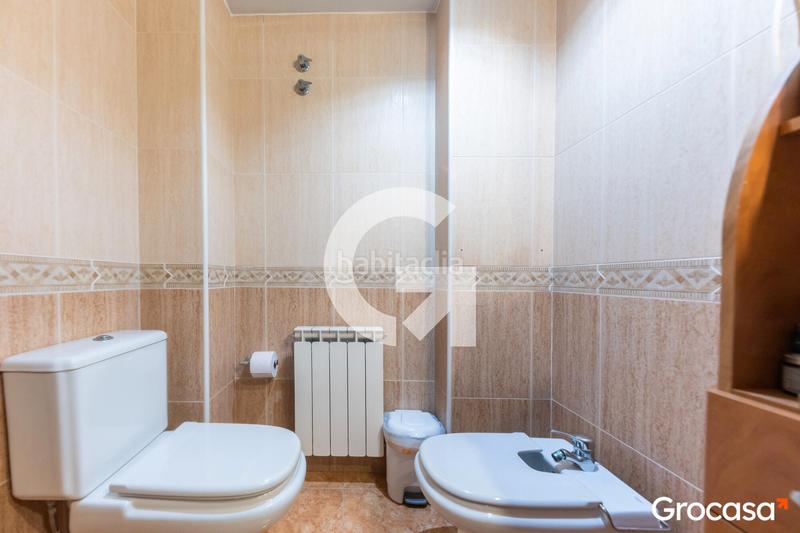 Foto a6ac06ba-e18c-4e9e-ab42-2e42ab183d8b. Duplex with heating in Sant Vicenç dels Horts