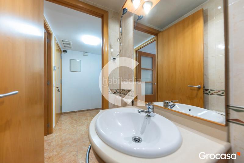 Foto bb4197bd-06e8-41a0-8b74-7d1fa8abf0e7. Duplex with heating in Sant Vicenç dels Horts