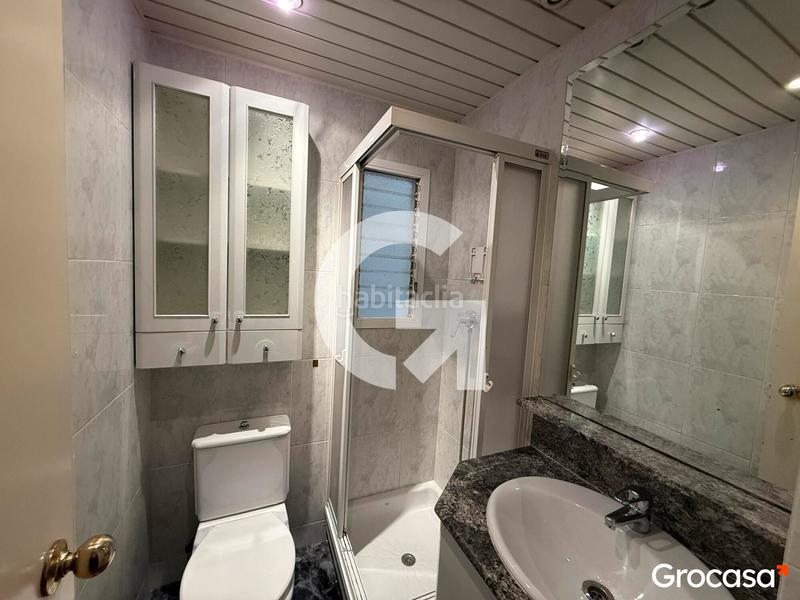 Foto 0979b315-783f-47dc-af87-39d5674c304c. Pis amb calefacció aparcament piscina a Sant Ramon - Maternitat Barcelona