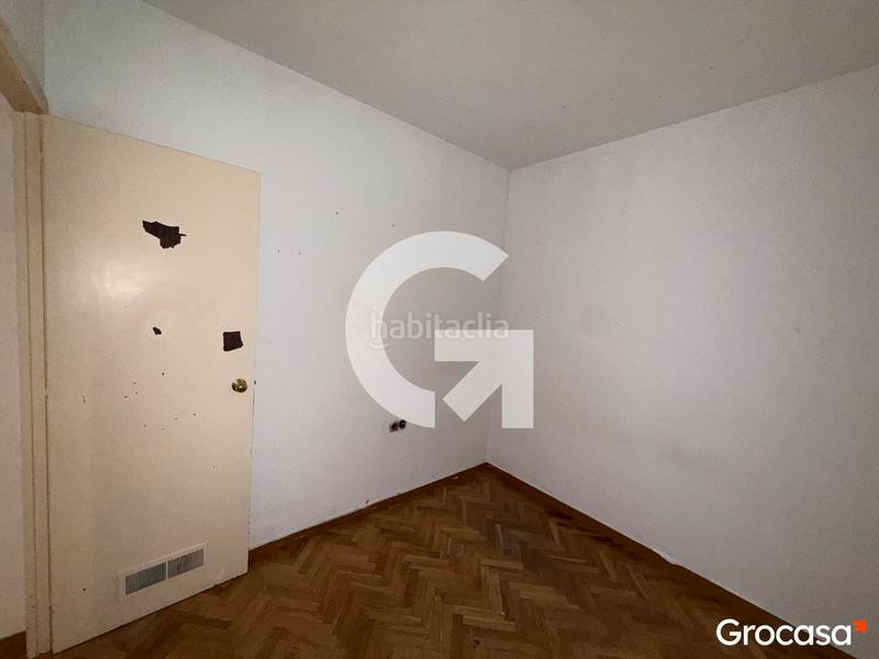 Foto 1c9d0095-9f7e-487e-93de-07a51c44ba00. Pis amb calefacció aparcament piscina a Sant Ramon - Maternitat Barcelona