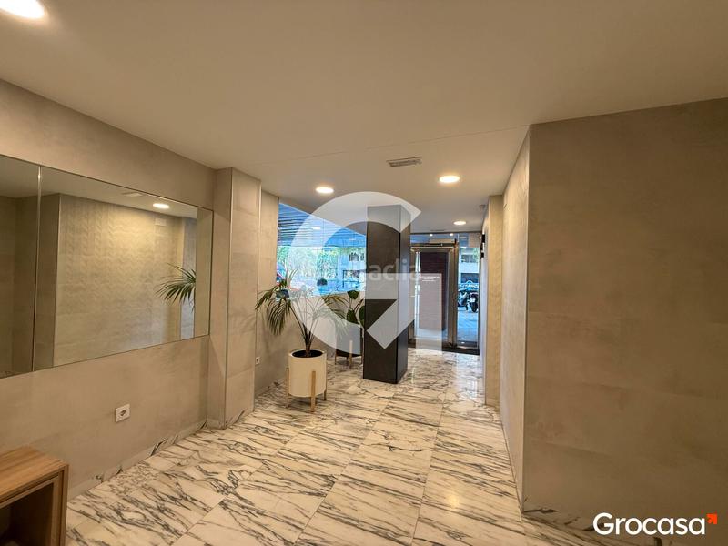 Foto 2f2e1365-8f27-432b-92a0-4436d28716ee. Pis amb calefacció aparcament piscina a Sant Ramon - Maternitat Barcelona