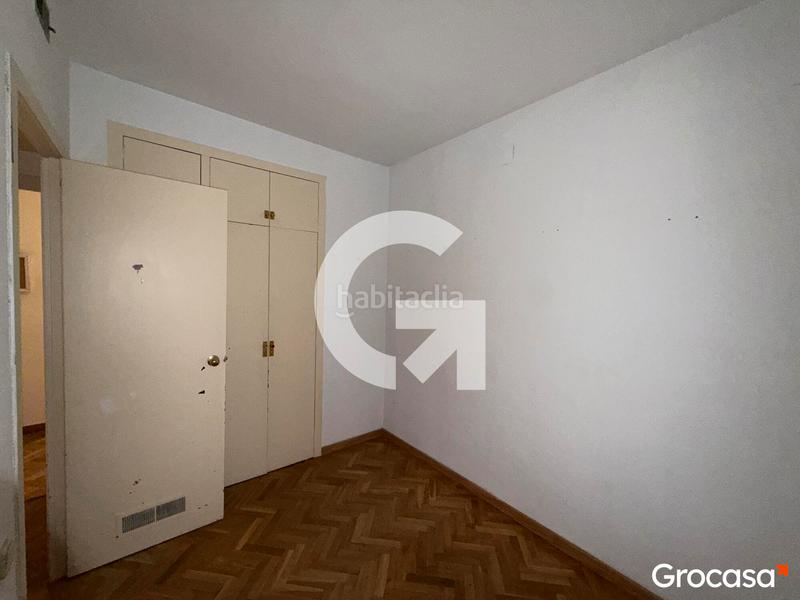 Foto 339b736f-8192-4ea0-8350-5e9e969c49f7. Pis amb calefacció aparcament piscina a Sant Ramon - Maternitat Barcelona