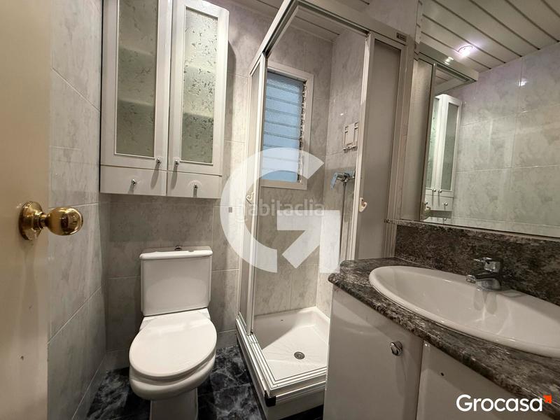 Foto 42600b4e-7503-475f-bc91-00973fe18a9a. Pis amb calefacció aparcament piscina a Sant Ramon - Maternitat Barcelona