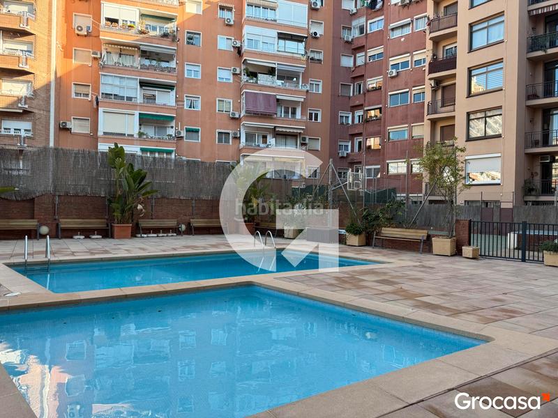 Foto 4ae82b99-5995-4e54-8574-f0f811160241. Pis amb calefacció aparcament piscina a Sant Ramon - Maternitat Barcelona