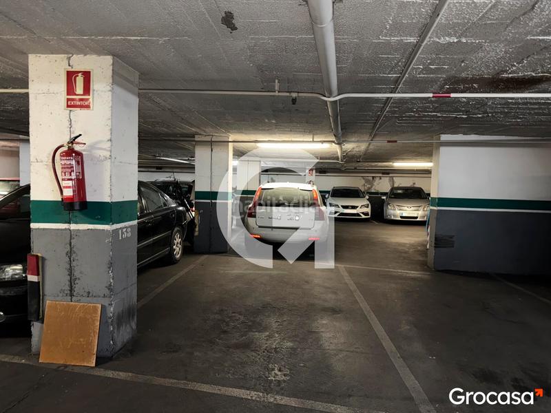 Foto 52755295-7131-4d78-a6b4-f2376bb12b7f. Pis amb calefacció aparcament piscina a Sant Ramon - Maternitat Barcelona