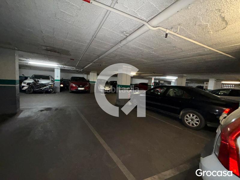 Foto 80694cc7-3962-4218-af31-500e1d72c4f3. Pis amb calefacció aparcament piscina a Sant Ramon - Maternitat Barcelona