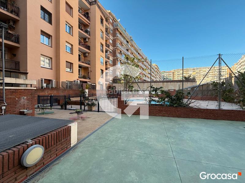 Foto ed0670c4-61a3-4187-a199-6e75b2266d54. Pis amb calefacció aparcament piscina a Sant Ramon - Maternitat Barcelona