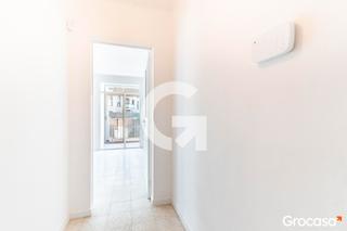 Pis a Centre-Can Nadal. Piso renovado con dos balcones