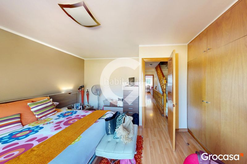 Foto a80f5a7b-1889-4bbb-971f-592b3ffa5331. Casa amb calefacció aparcament a Vallirana