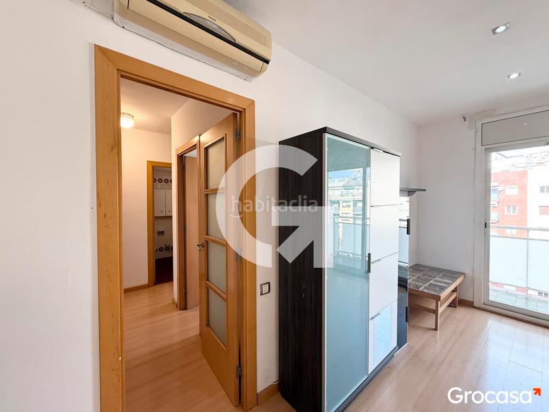 Foto dfcf8ef8-2f9a-4a7a-8589-ca6b991e3ccc. Pis a Sant Ramon - Maternitat Barcelona