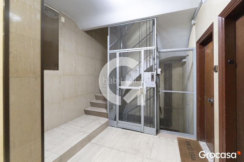 Foto 12526728-f7ae-49dd-b7d8-e99967224c32. Dachwohnung mit heizung in La Florida Hospitalet de Llobregat (L´)