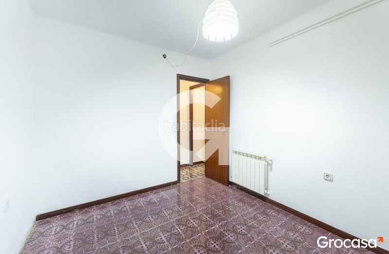 Foto 21ae9d66-0bf0-49b1-b883-98b1ea7e90d7. Dachwohnung mit heizung in La Florida Hospitalet de Llobregat (L´)