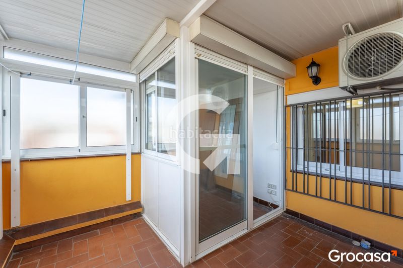 Foto 509bd434-f60f-481e-a742-772b8673212f. Dachwohnung mit heizung in La Florida Hospitalet de Llobregat (L´)