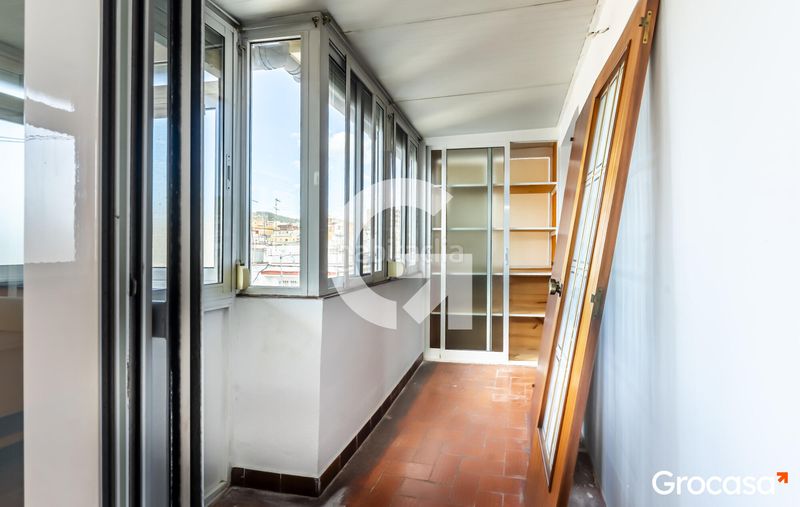 Foto 9232ceed-6763-4fad-8e09-9e26c3e58c3c. Dachwohnung mit heizung in La Florida Hospitalet de Llobregat (L´)