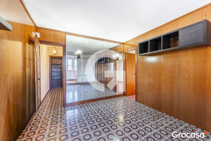 Foto d94fd365-7b68-4777-aa89-7b9372e0f299. Dachwohnung mit heizung in La Florida Hospitalet de Llobregat (L´)