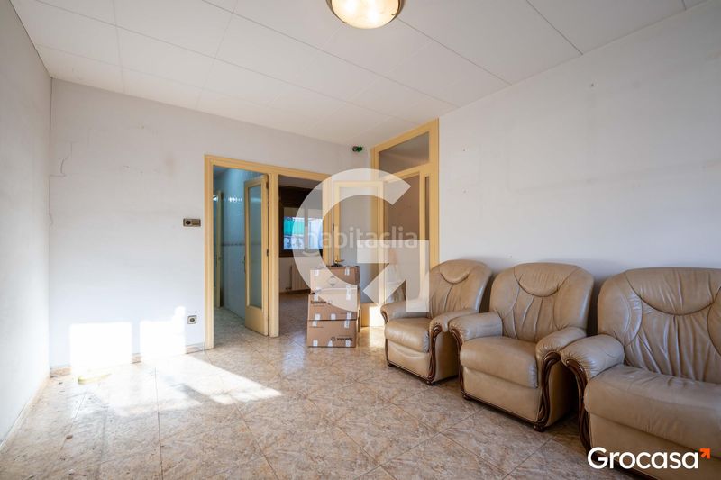 Foto 1c230171-44d3-4ba9-9011-d04bc8d49e8e. Casa amb calefacció a Cerdanyola Nord Mataró