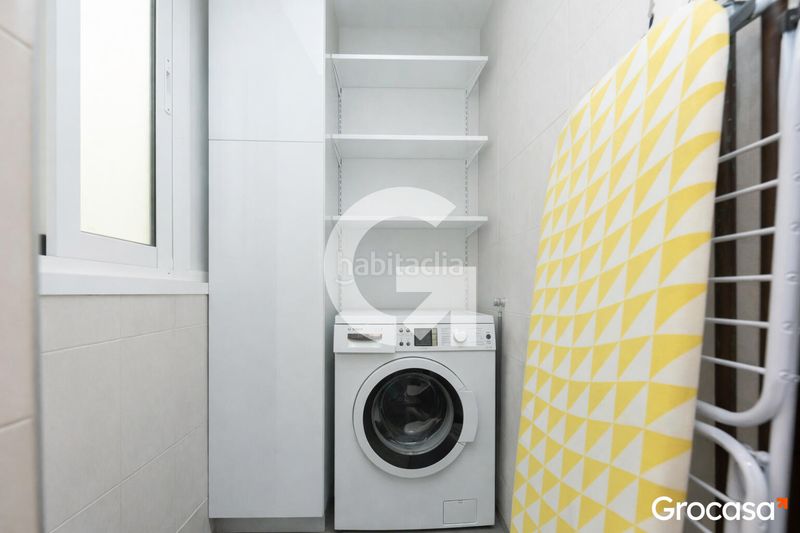 Foto b1a04648-e89f-4ebf-8a15-85fc867463a2. Piso estupendo piso en el centro del pueblo en Sant Vicenç dels Horts