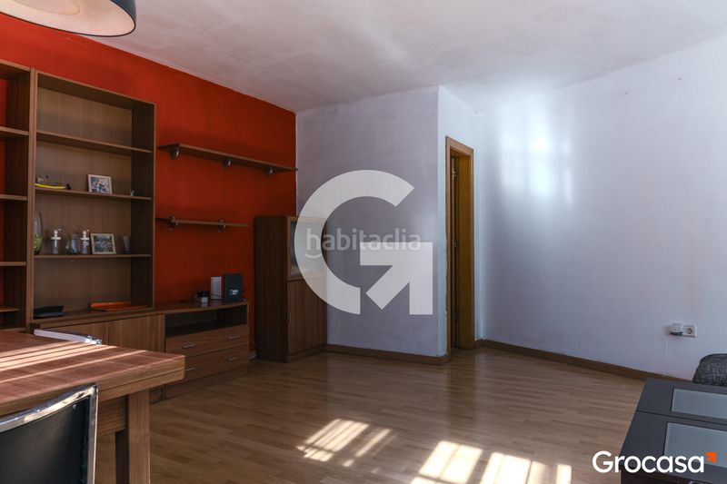 Foto 8a087ae8-7942-47d1-af3c-ca9a8ed14ab2. Local comercial a Carmel Barcelona