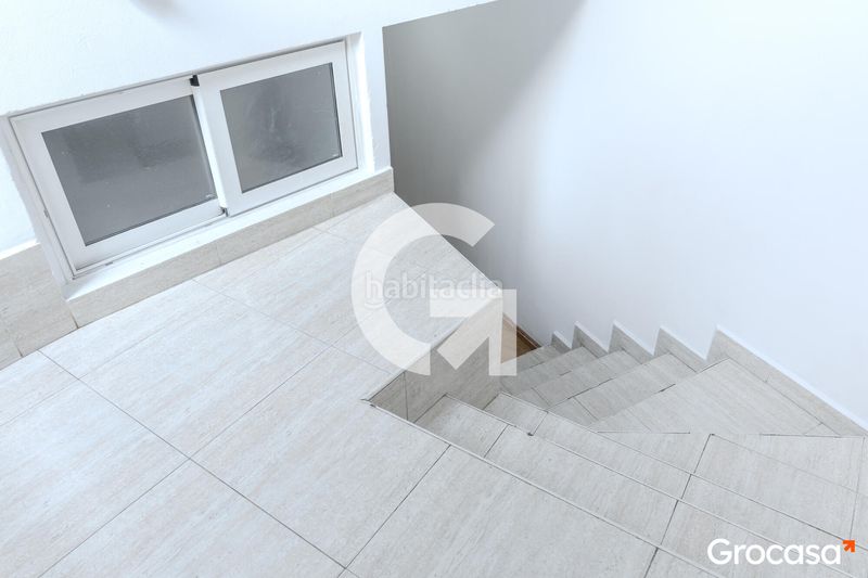 Foto cc23920d-cb98-4be0-9ea3-942bf34c0f1a. Local comercial a Carmel Barcelona