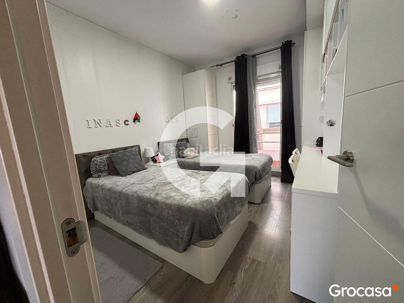 Foto d03e0e9e-c1c8-4062-9afa-7d70df6b4d91. Pis amb calefacció a Ca n'Anglada Terrassa