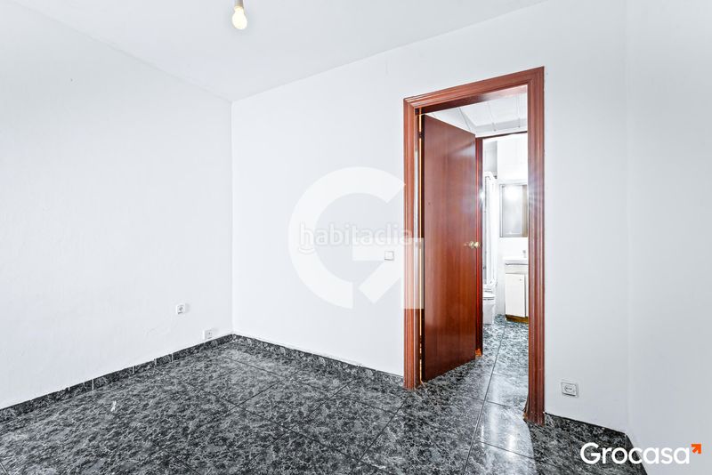 Foto 2fa51597-ac6f-49fe-9753-6bc75e37cd54. Etagenwohnung mit heizung in Pubilla Cases Hospitalet de Llobregat (L´)
