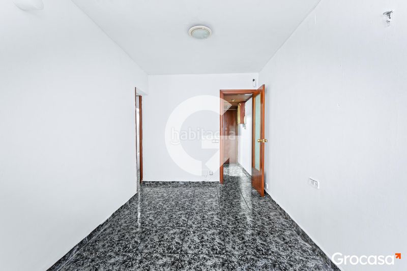Foto 5f28b603-8b13-4667-b86a-a179cd8e0708. Etagenwohnung mit heizung in Pubilla Cases Hospitalet de Llobregat (L´)