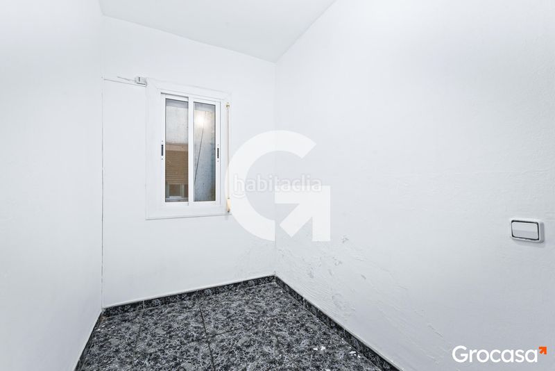 Foto c83c014c-7f38-4db7-a855-9f2a583cf495. Etagenwohnung mit heizung in Pubilla Cases Hospitalet de Llobregat (L´)