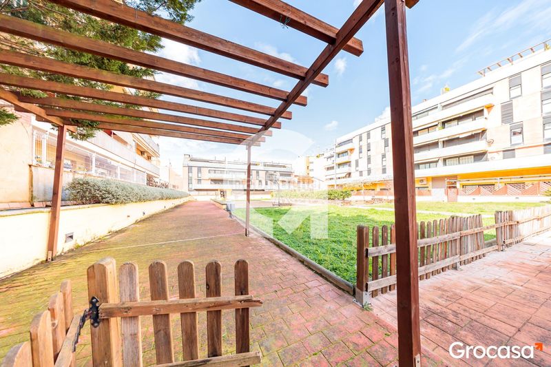 Foto 75f85590-032b-464f-bb34-15a3d55eaa4a. Pis amb calefacció aparcament piscina a Zona Esportiva Terrassa