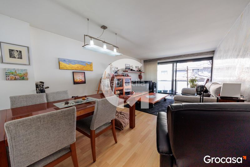 Foto aa82bc6a-722a-4809-9b2d-f19981041ce3. Pis amb calefacció aparcament piscina a Zona Esportiva Terrassa