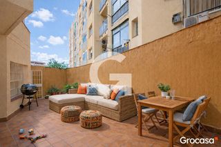 Appartement  Cl santa eulalia de. Piso amplio con terraza en santa eulàlia