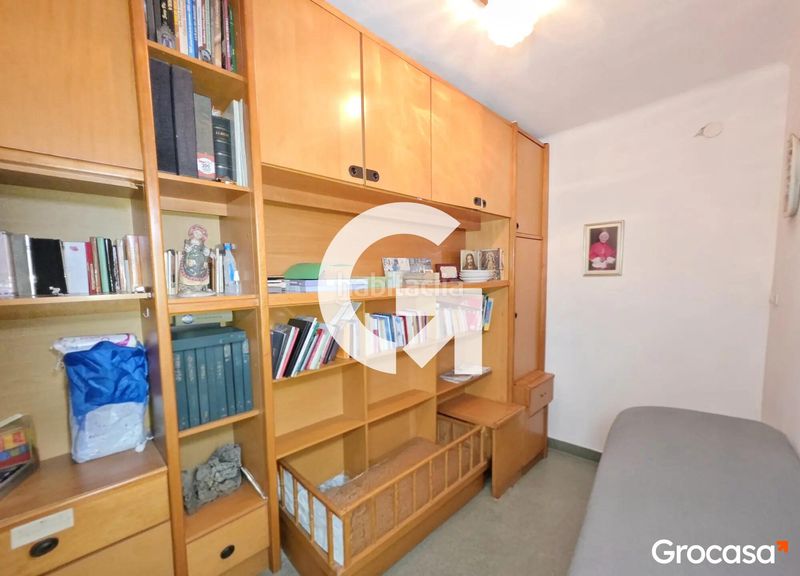 Foto 05a235d5-d345-4707-8906-ce2063e2bb3e. Pis amb calefacció a La Gavarra Cornellà de Llobregat