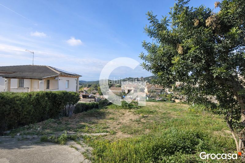 Foto 9a8c736f-efaf-4980-9ca6-9228acd49e58. Terreny residencial a costa Cunit - els jardins - els rosers Cunit