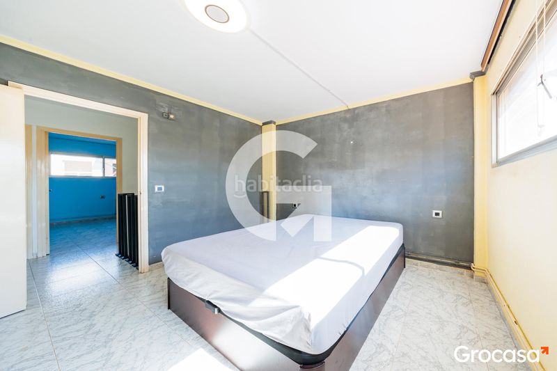 Foto e17ab832-e535-4e8a-8767-64cd037546cb. Dúplex magnífico dúplex con local en Sallent