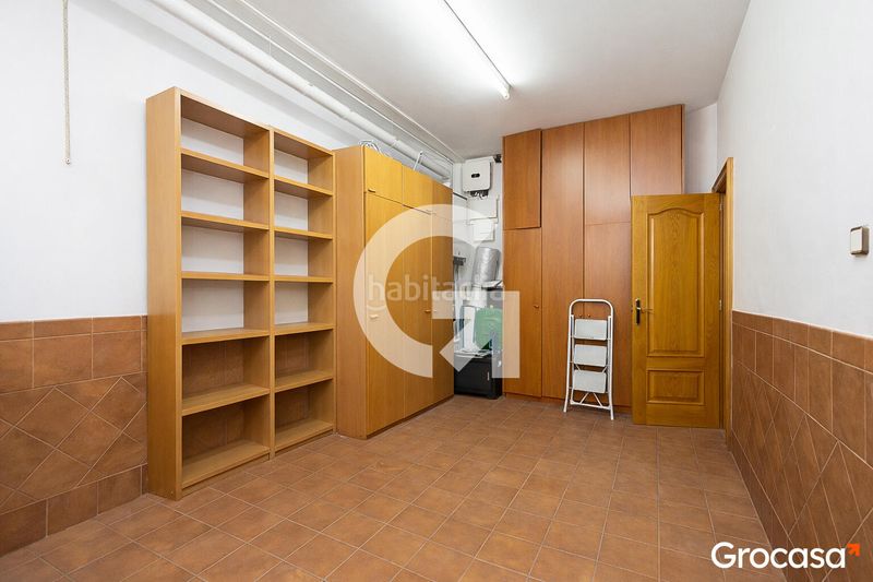 Foto c6293ad4-f137-4eb5-8c4f-7db7ee63b782. Casa aparellada amb calefacció aparcament piscina a Mataró