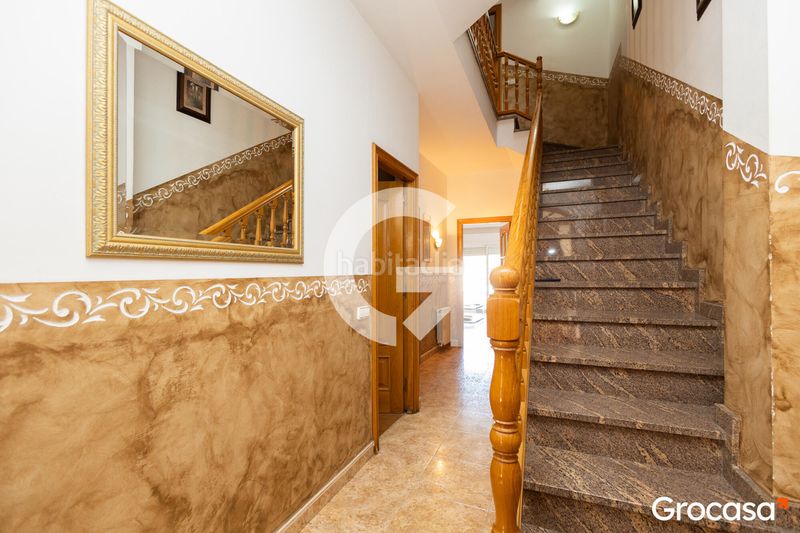 Foto e5e902f4-4ca2-48ea-93d8-f5f7ab455d36. Casa aparellada amb calefacció aparcament piscina a Mataró