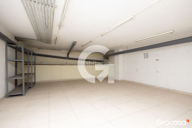 Foto 962e4a8a-5c2f-4968-8957-9433259a5acd. Local comercial a Sagnier-Plaça de Catalunya Prat de Llobregat (El)