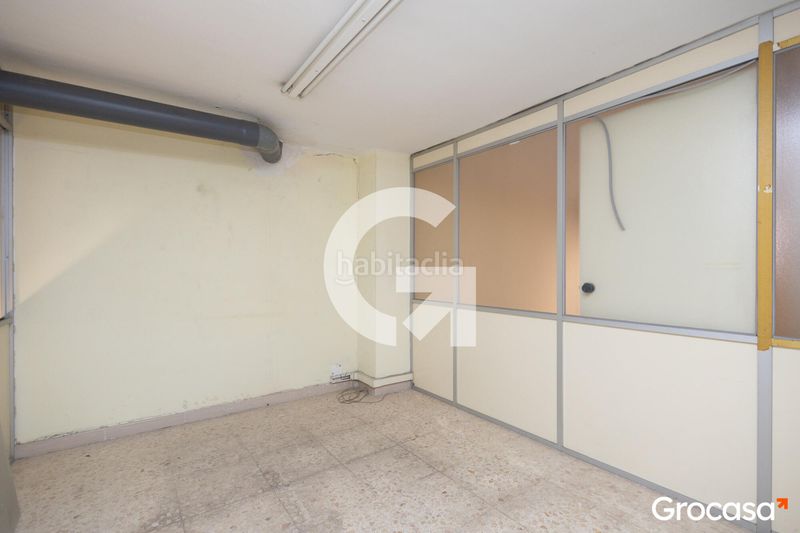 Foto c786fafc-2490-477f-bd36-e65f3252ca51. Local comercial a Sagnier-Plaça de Catalunya Prat de Llobregat (El)