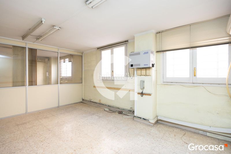 Foto fe937943-336f-4398-bce7-3d830174e31c. Local comercial a Sagnier-Plaça de Catalunya Prat de Llobregat (El)