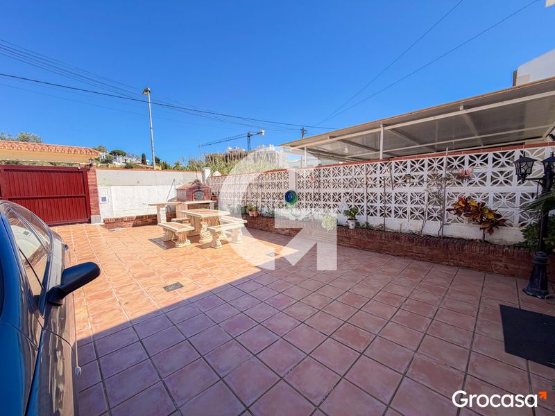 Foto 964d6389-d589-4973-89af-17ed2400c363. Casa amb aparcament piscina a Añoreta Baja Rincón de la Victoria